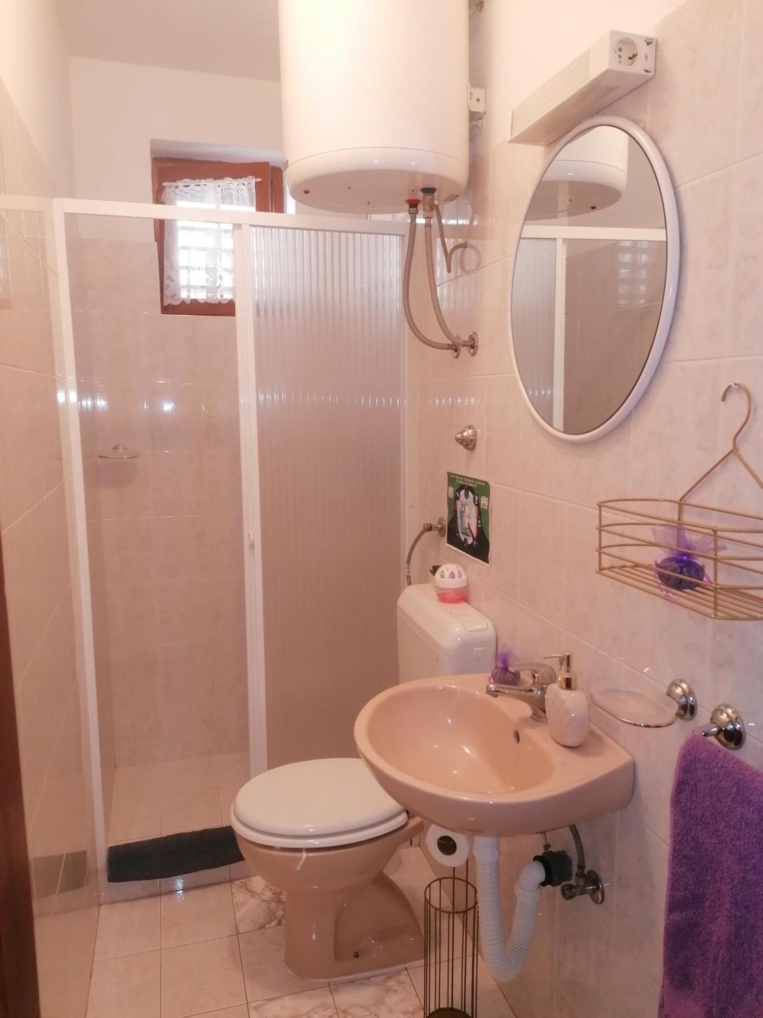 Eskinja Apartma
